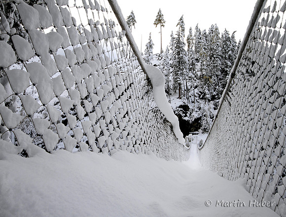 Die Hängebrücke am Alpinsteig Wilde Wasser