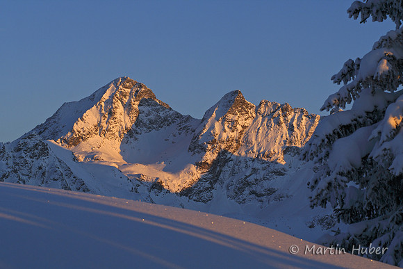 Höchstein (2.543 m) in der Abendsonne