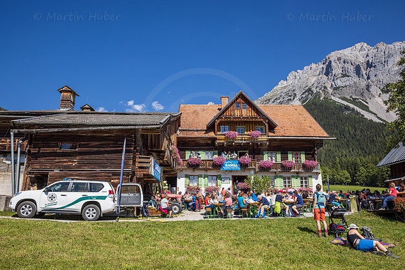 9. original Bergretter-Fanwanderung