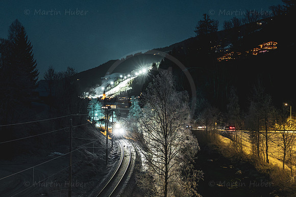 THEMENBILD, Winter in Österreich, Eisenbahn, OeBB, Mobilität