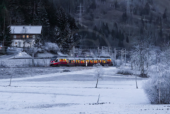 THEMENBILD, Winter in Österreich, Eisenbahn, OeBB, Mobilität