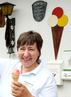 Tauplitz, Bio-Bauernhof-Eis, Sonja und Franz Feuchter