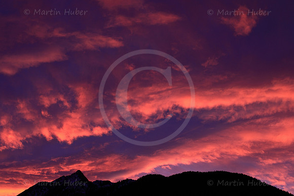 Glühender Morgenhimmel über dem Krügerzinken