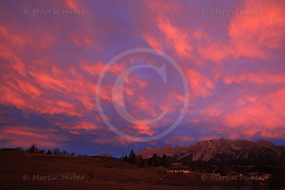 Rohrmoos, Dachsteingebirge und Morgenrot