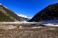 Reste einer mächtigen Lawine am Riesachsee