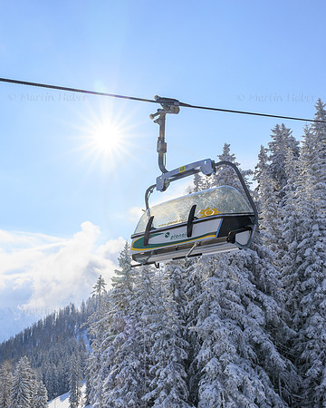 THEMENBILD, Winter-Tourismus, Ski alpin, Skifahren