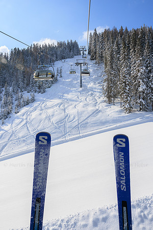 THEMENBILD, Winter-Tourismus, Ski alpin, Skifahren