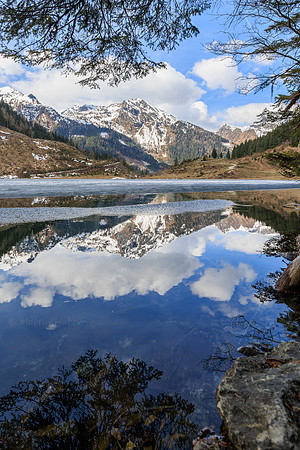 THEMENBILD, Frühling in Österreichs Bergen