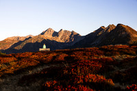 Planai, Herbst, Wanderin auf Aussichtsbank