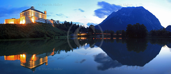 Schloss Trautenfels und der Grimming