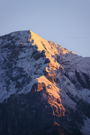 Wetter, Neuschnee, Morgensonne am Dachstein