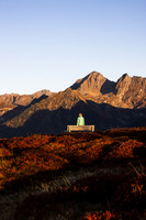 Planai, Herbst, Wanderin auf Aussichtsbank