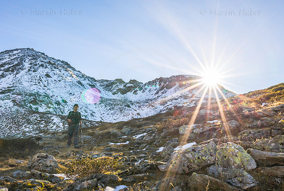 THEMENBILD, Wandern im Spätherbst