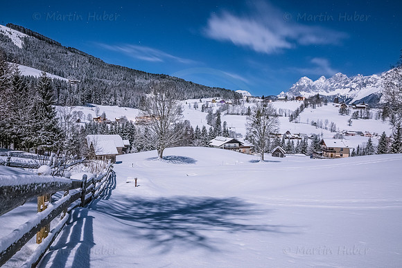 Mondhelle Winternacht im Obertal
