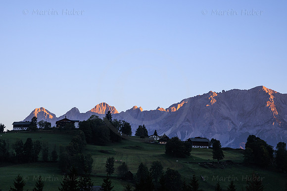 Dachstein-Gebirge - Gipfel in der Morgensonne