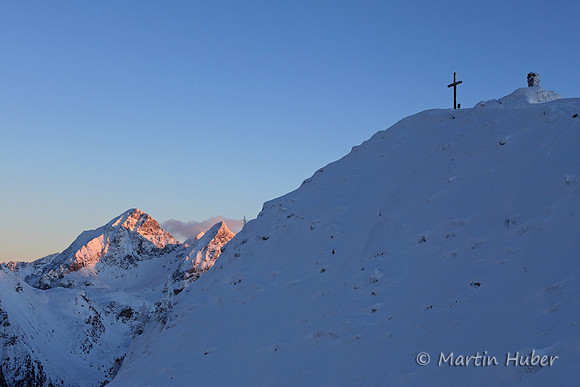 Höchstein im letzten Sonnenlicht und Krahbergzinken-Gipfel