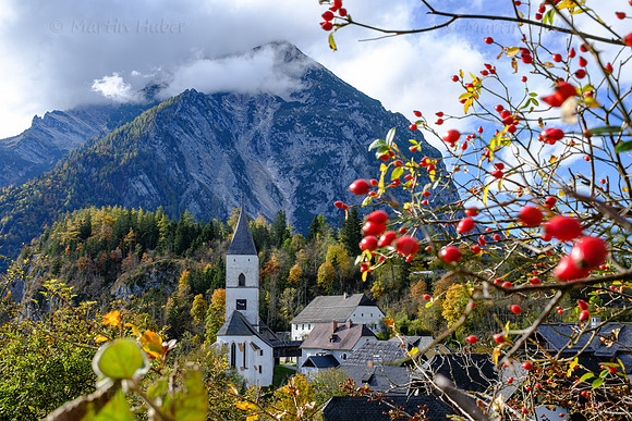 Herbst in Pürgg, Pfarrkirche hl. Georg