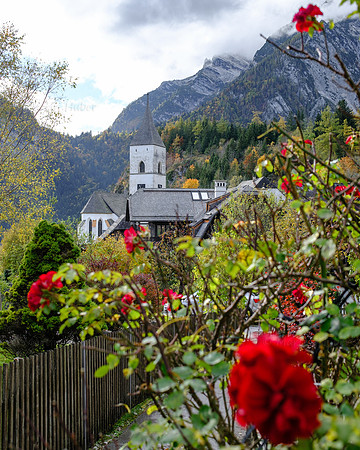 Herbst in Pürgg, Pfarrkirche hl. Georg
