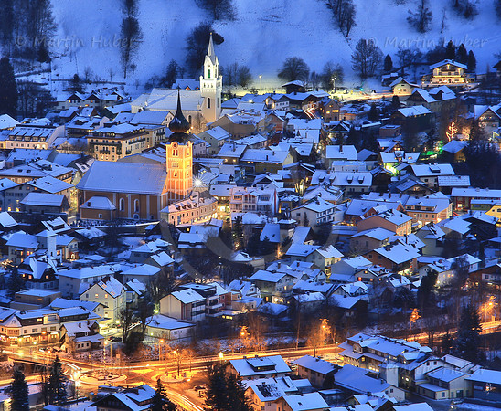 Schladming in der Abenddaemmerung