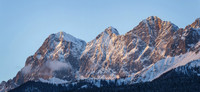 Dachstein-Dreigestirn im letzten Sonnenlicht des Tages