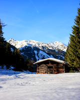 Alm-Gebäude aus Holz nahe Riesachsee