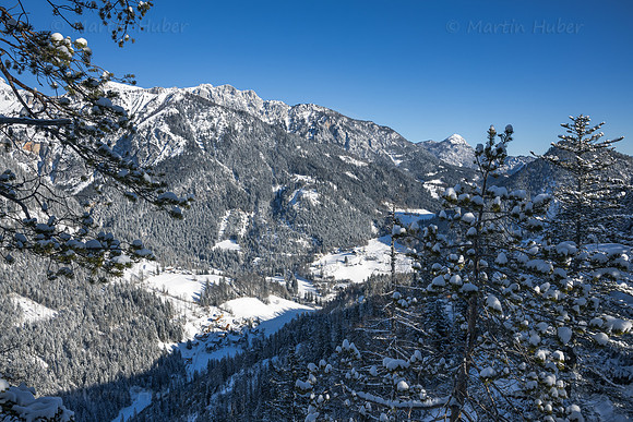 Ramsau am Dachstein, Sattelberg, Tiefblick Rössing