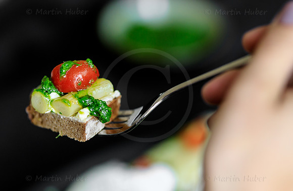 Food-Fotografie, Spargel und Tomate