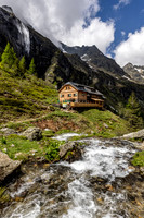Gollinghütte und Steinriesenbach