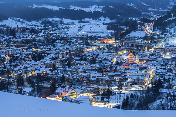 Winter, blaue Stunde in Schladming
