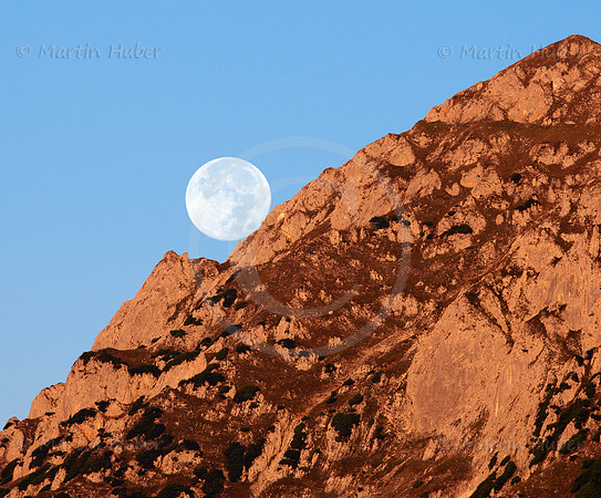 Vollmond und Roetelstein