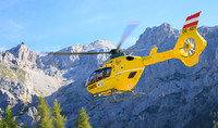 THEMENBILD, Flugrettung mit Notarzt-Hubschrauber