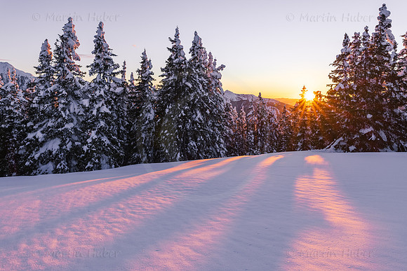 THEMENBILD, Winter, alpiner Sonnenuntergang