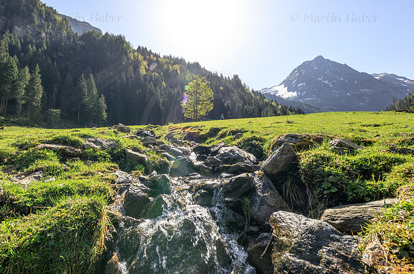 THEMENBILD, Wandern am Wasser