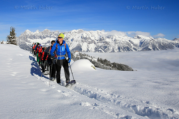 Schneeschuhwanderer auf dem Rossfeld