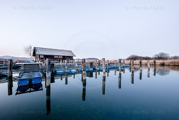 THEMENBILD, Winterruhe am Wallersee