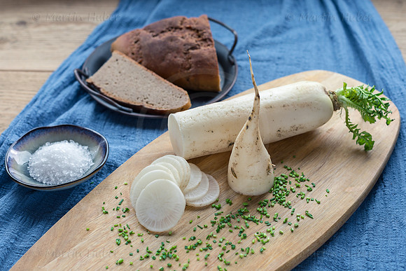 Food-Fotografie, weißer Rettich, Brotzeit
