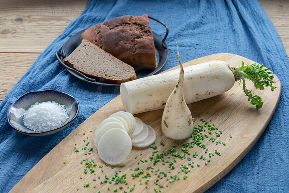 Food-Fotografie, weißer Rettich, Brotzeit