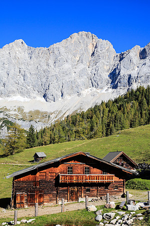 Neustattalm und Dachstein