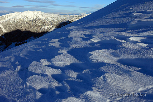 Windkunstwerke / Blick zum Hauser Kaibling