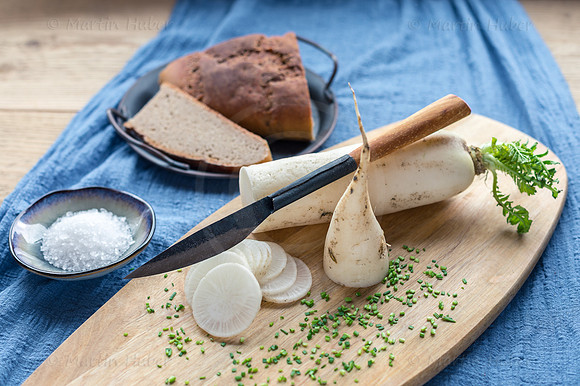 Food-Fotografie, weißer Rettich, Brotzeit