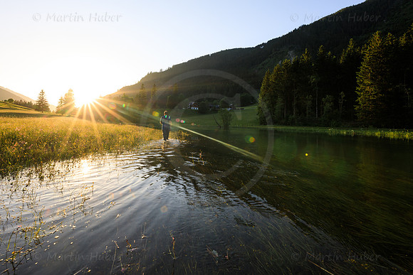 THEMENBILD, Frühling in den Bergen, Schmelzwasser