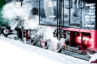 Taurachbahn mit Dampflokomotive im Winter