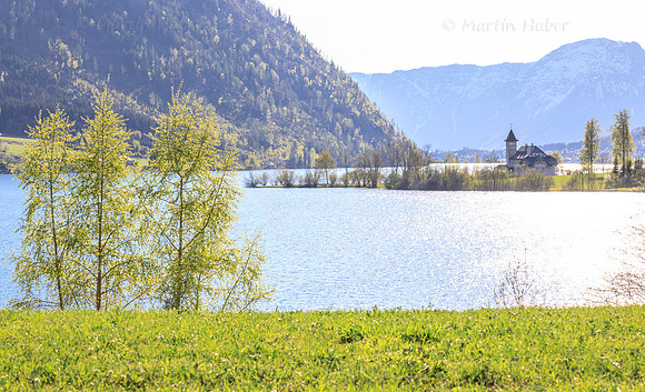 Frühling am Grundlsee, Schloss Grundlsee