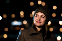 THEMENBILD, Weihnachten, junge Frau