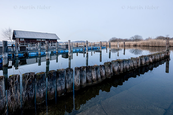 THEMENBILD, Winterruhe am Wallersee
