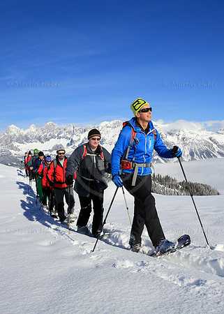 Schneeschuhwanderer auf dem Rossfeld