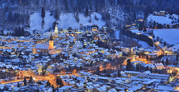 Schladming in der Abenddaemmerung